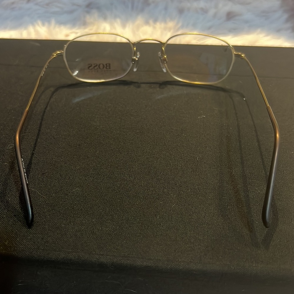 Boss frames glasses. - Picture 4 of 8